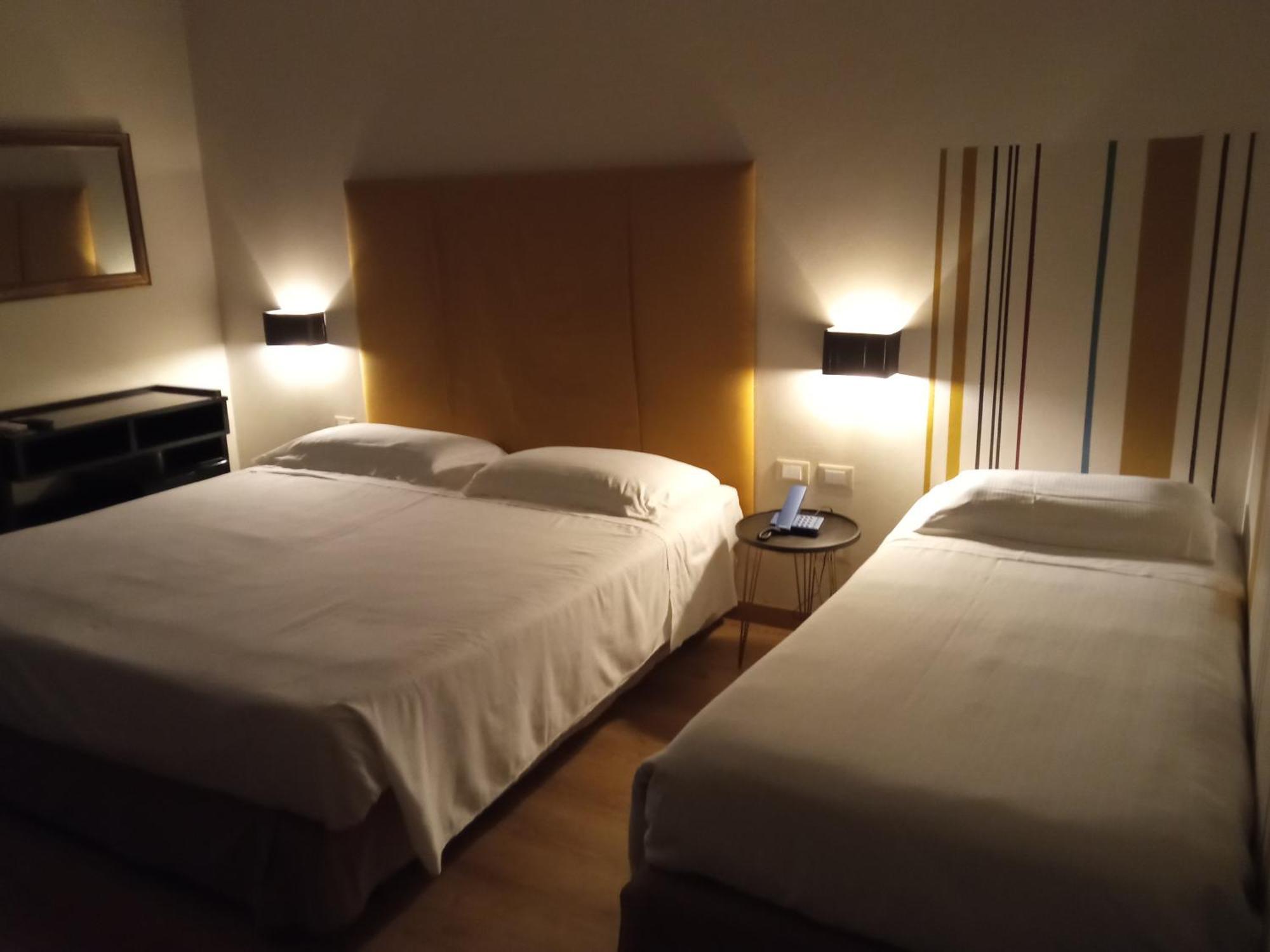 Hotel Touring Livorno Ngoại thất bức ảnh